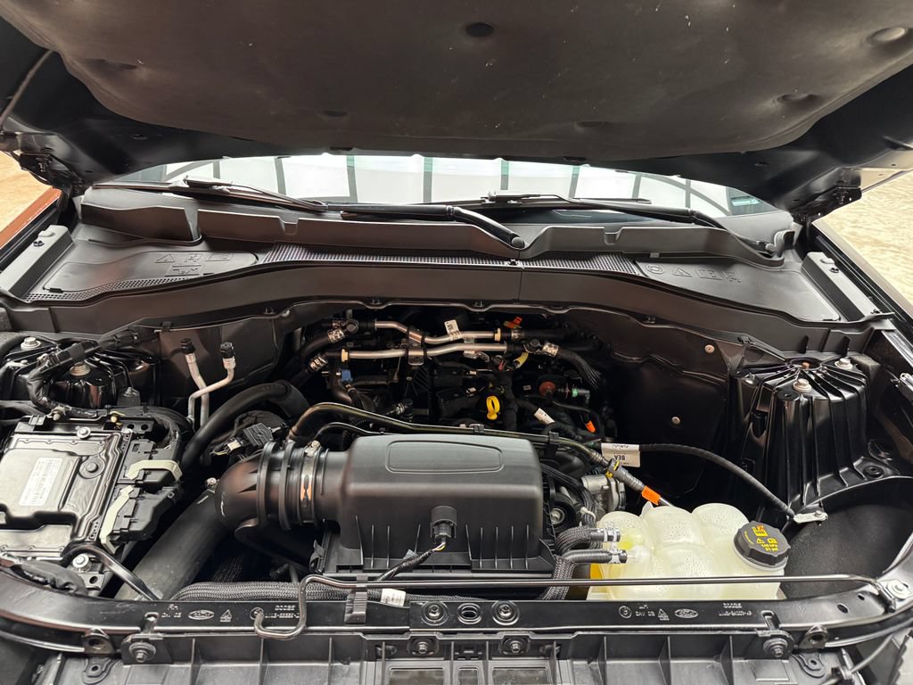 Certified 2024 Ford Explorer XLT AWD/4WD image 27
