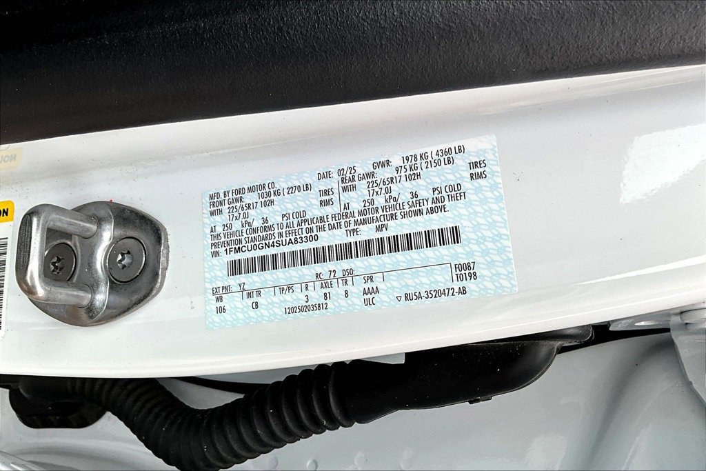 Certified 2025 Ford Escape Active FWD image 21