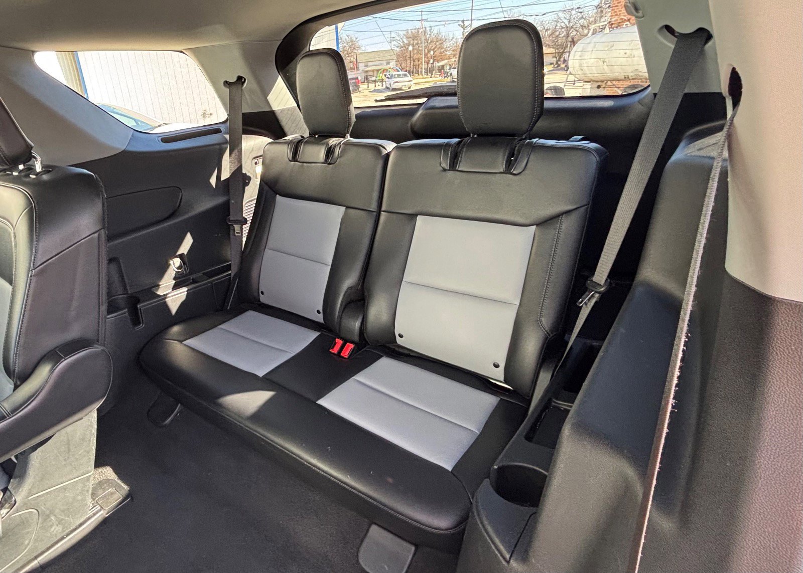 Certified 2022 Ford Explorer XLT w/ Equipment Group 202A image 21