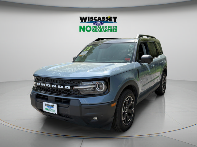 Certified 2025 Ford Bronco Sport Outer Banks w/ Outer Banks Tech Package+ AWD/4WD image 25