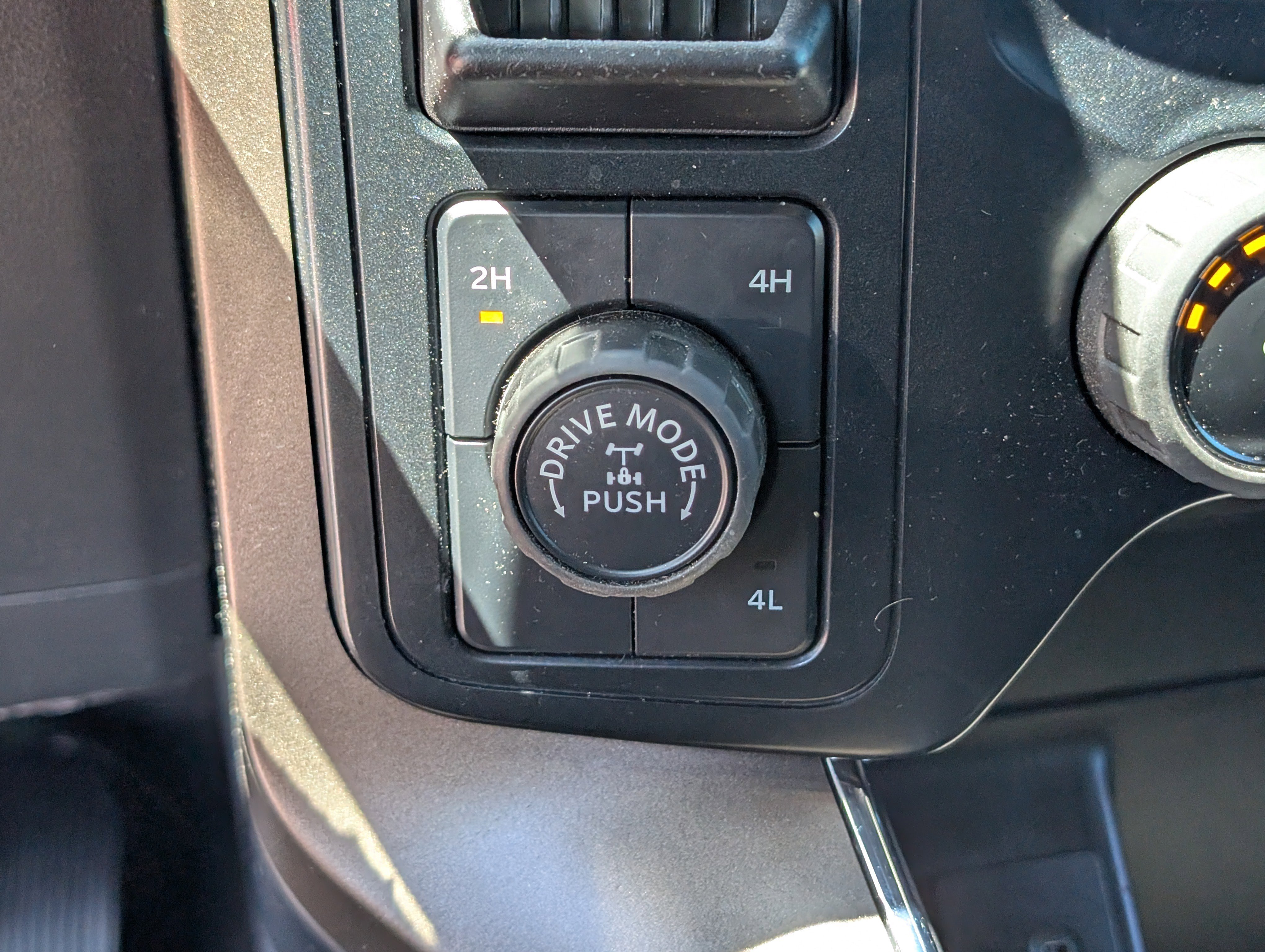 Certified 2024 Ford F150 STX w/ Equipment Group 201A FX4 AWD/4WD image 29