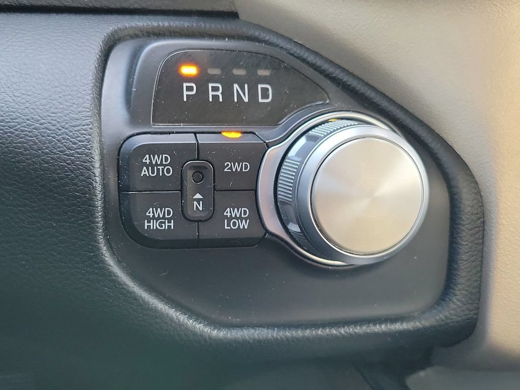 Used 2022 RAM 1500 Laramie AWD/4WD image 23