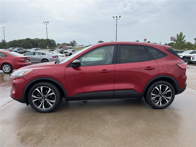 Certified 2021 Ford Escape SE w/ SE Sport Appearance Package FWD image 5