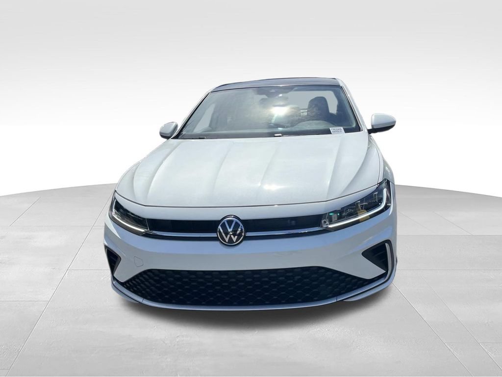 Used 2026 Volkswagen Jetta SE FWD image 10
