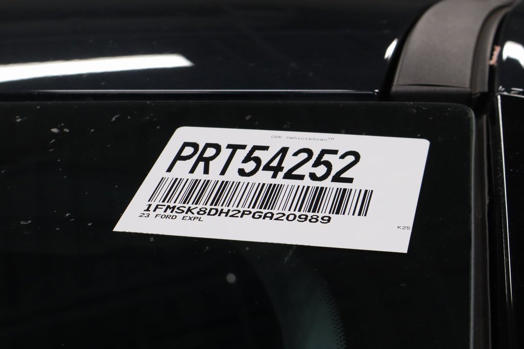 Certified 2023 Ford Explorer XLT w/ Equipment Group 202A image 39