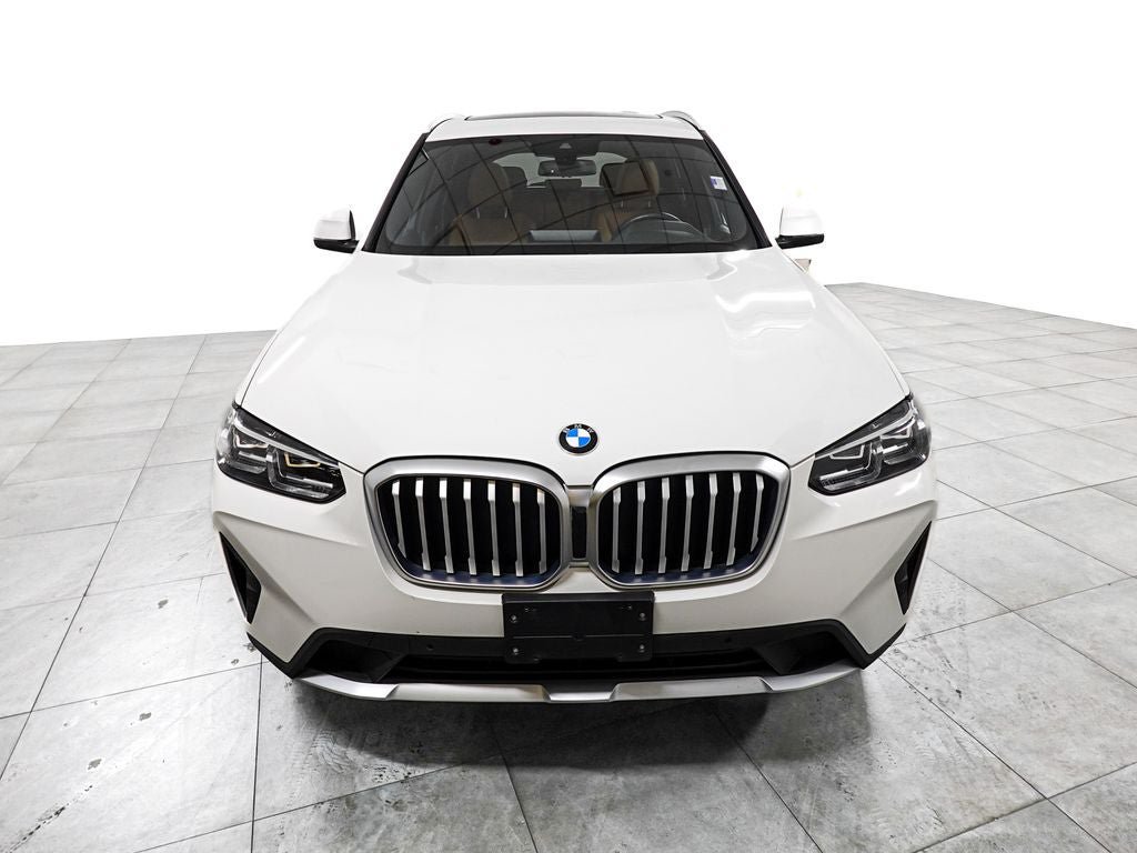 Used 2023 BMW X3 xDrive30i w/ Premium Essential Package AWD/4WD image 3
