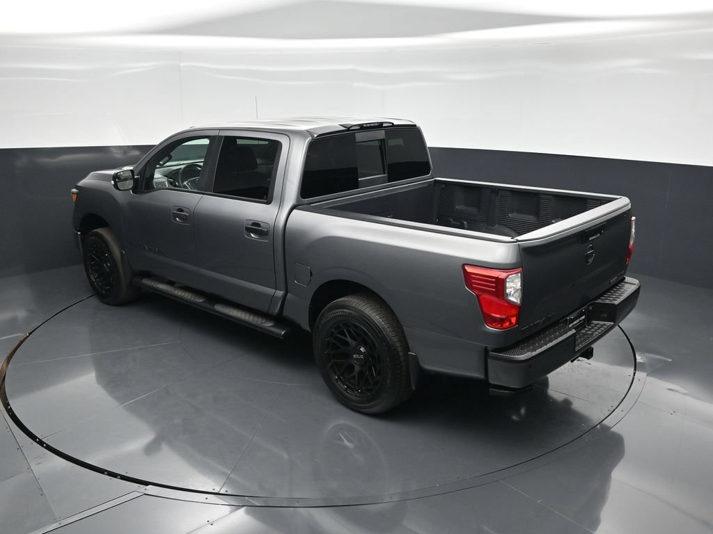 Used 2019 Nissan Titan SV w/ SV Convenience Package RWD image 43