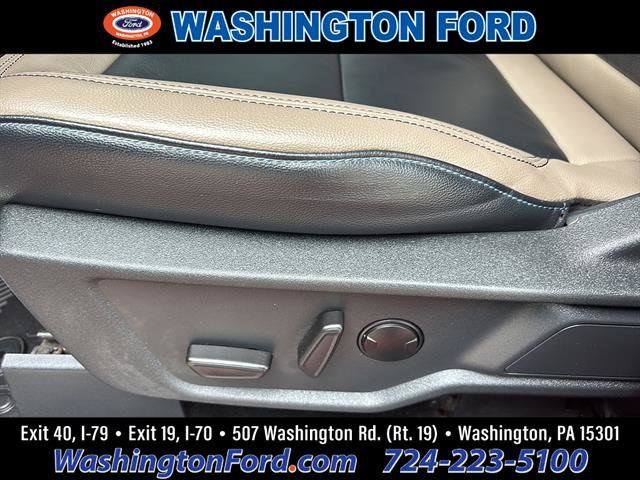 Certified 2022 Ford Bronco Wildtrak AWD/4WD image 12