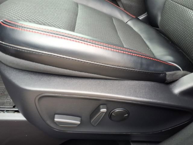 Certified 2024 Ford Escape ST-Line w/ Tech Pack #1 AWD/4WD image 15