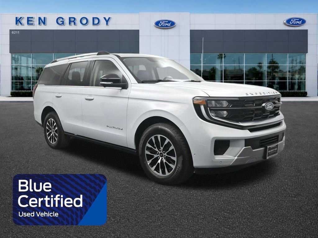 Certified 2025 Ford Expedition Platinum AWD/4WD image 1