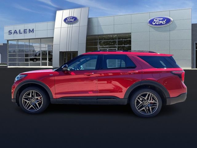 Certified 2025 Ford Explorer ST-Line w/ ST-Line Street Pack AWD/4WD image 5