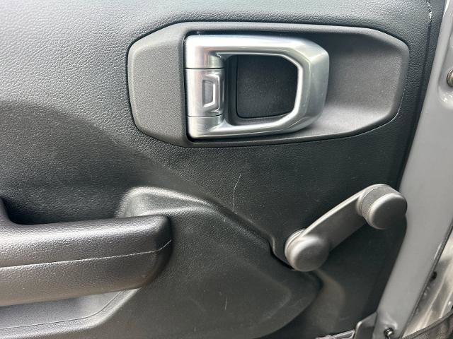 Used 2021 Jeep Wrangler Unlimited Willys image 10