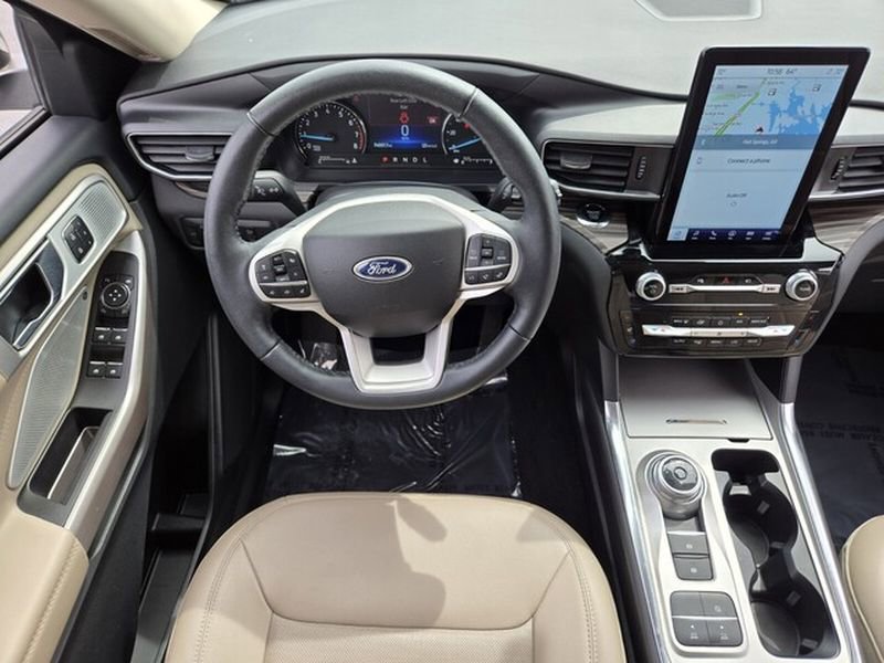 Certified 2023 Ford Explorer Limited w/ Limited Technology Package RWD image 13