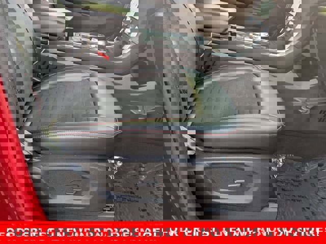 Certified 2024 Ford Edge ST-Line image 27