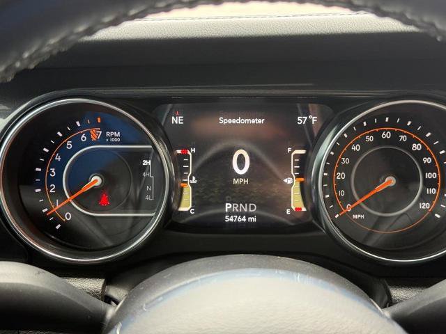 Used 2022 Jeep Wrangler Unlimited Sahara AWD/4WD image 17