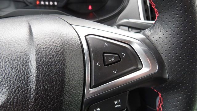 Certified 2022 Ford Edge ST-Line image 22