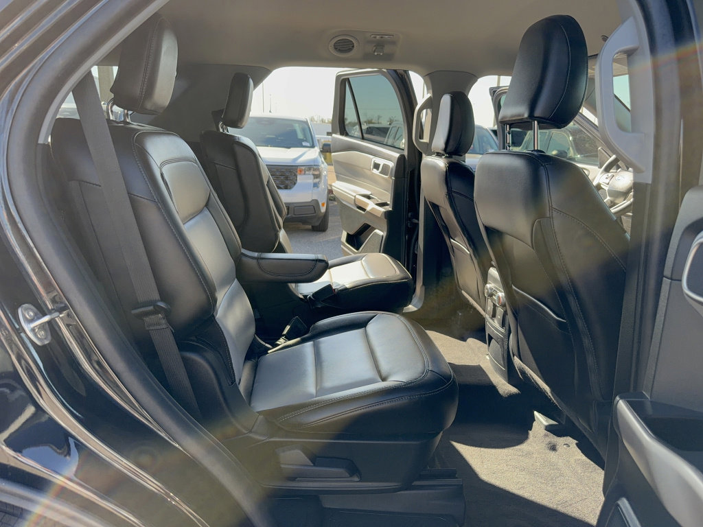 Certified 2023 Ford Explorer XLT w/ Equipment Group 202A image 16