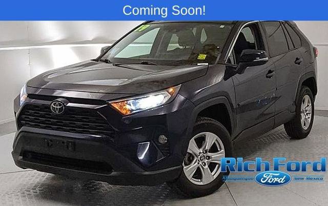 Used 2019 Toyota RAV4 XLE w/ Convenience Package image 6