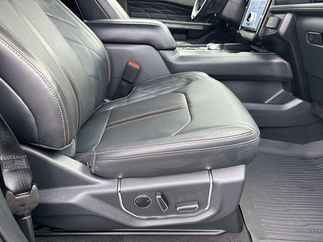 Certified 2024 Ford Expedition Max Platinum image 12