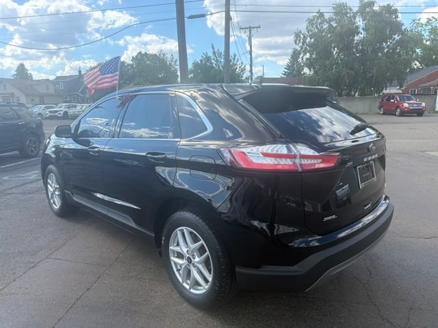 Certified 2024 Ford Edge SEL w/ Convenience Package AWD/4WD image 5