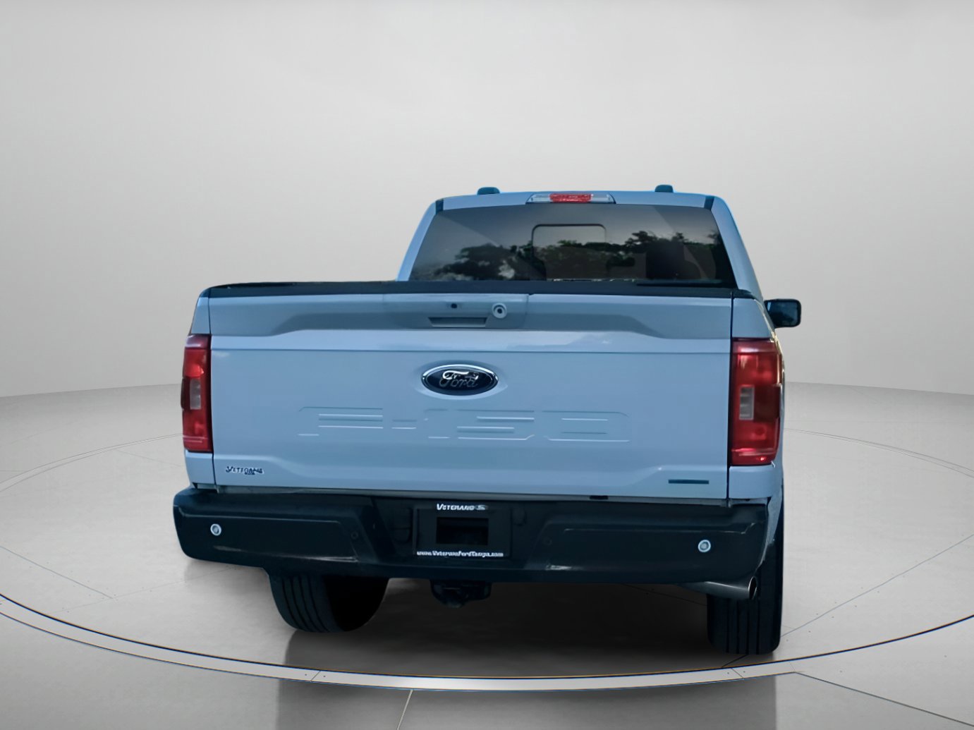 Certified 2022 Ford F150 XLT w/ Equipment Group 302A High image 19