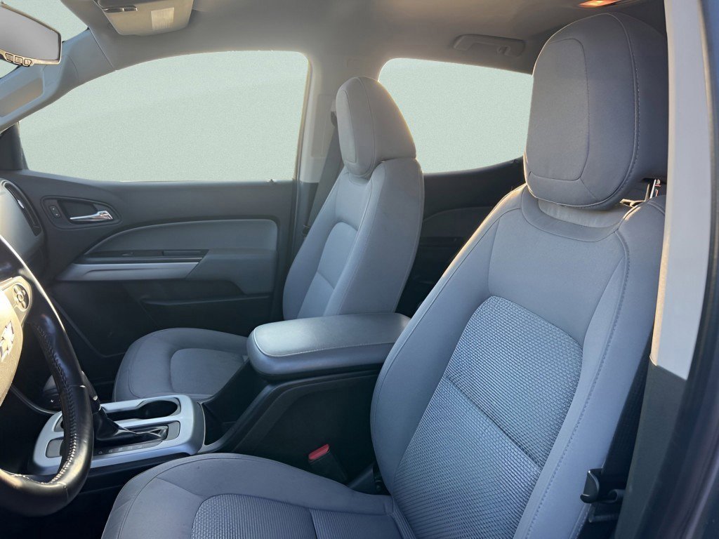 Used 2018 Chevrolet Colorado LT w/ LT Convenience Package image 23