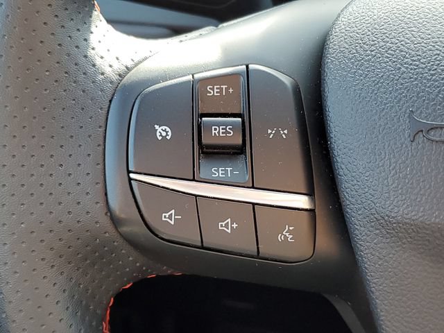 Certified 2025 Ford Escape ST-Line AWD/4WD image 11