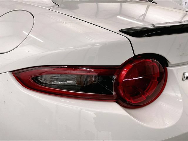 Used 2019 MAZDA MX-5 Miata RF Club RWD image 26
