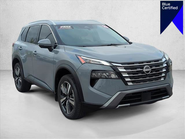 Used 2025 Nissan Rogue SL FWD image 1