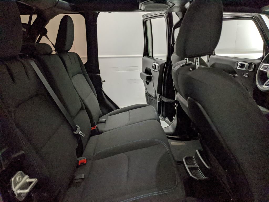 Used 2023 Jeep Wrangler Unlimited Rubicon 4xe AWD/4WD image 20