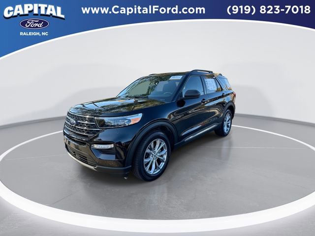 Certified 2023 Ford Explorer XLT w/ Equipment Group 202A image 2