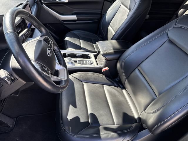 Certified 2023 Ford Explorer XLT w/ Equipment Group 202A image 20
