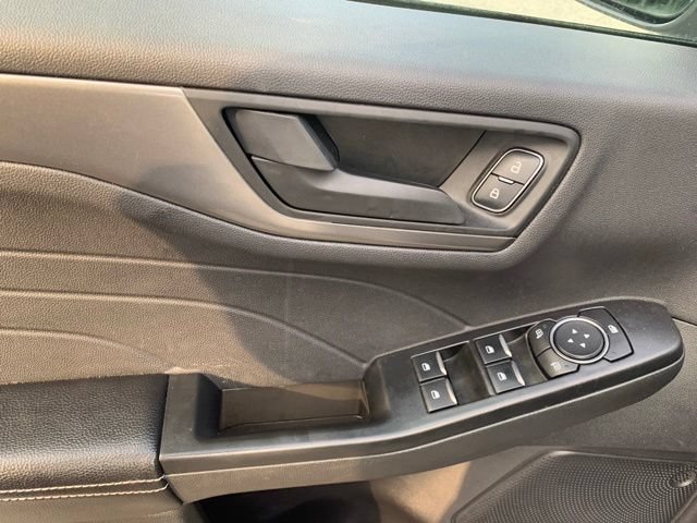 Certified 2025 Ford Escape Active AWD/4WD image 22