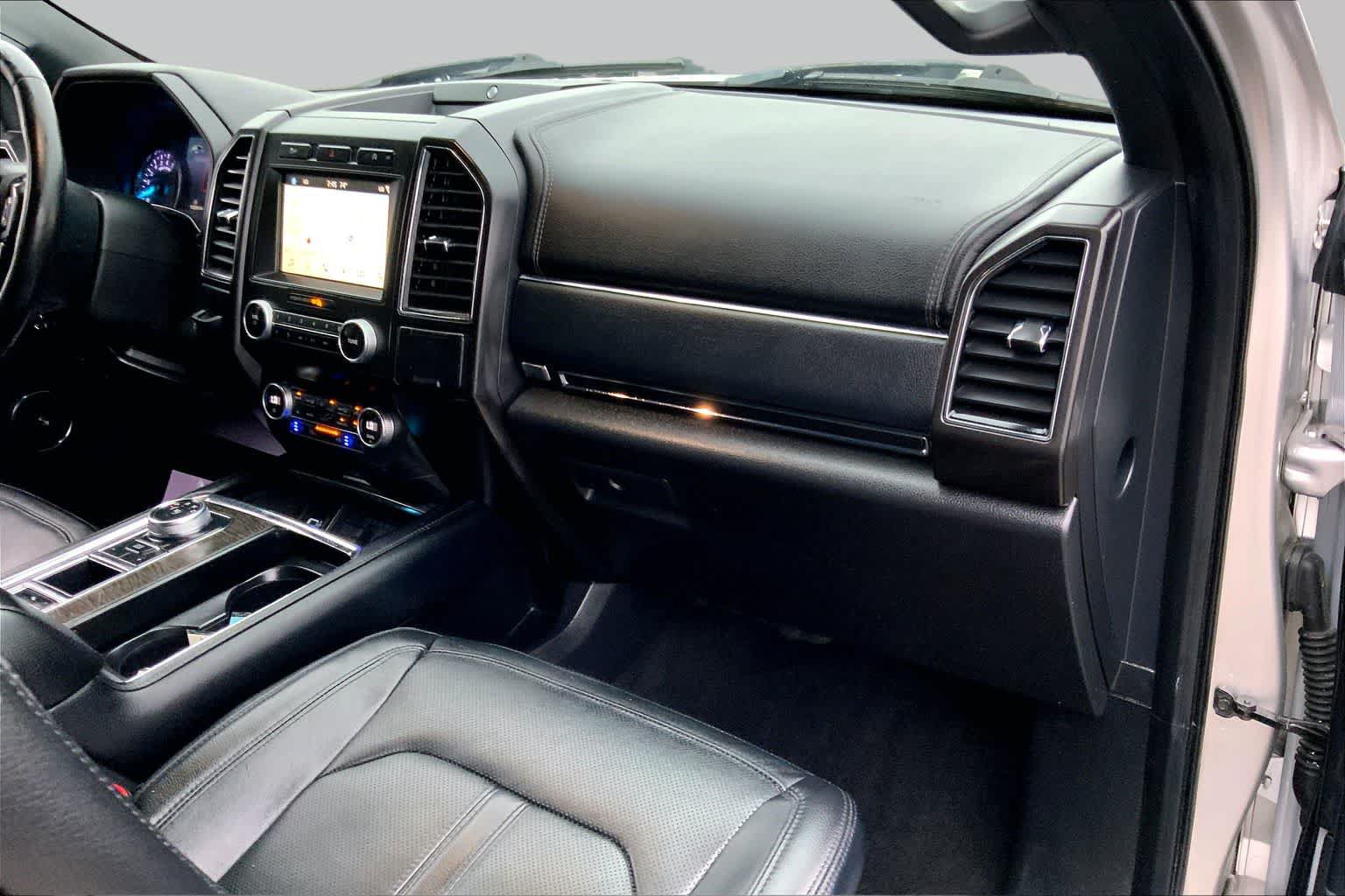 Certified 2019 Ford Expedition Max Limited RWD image 17