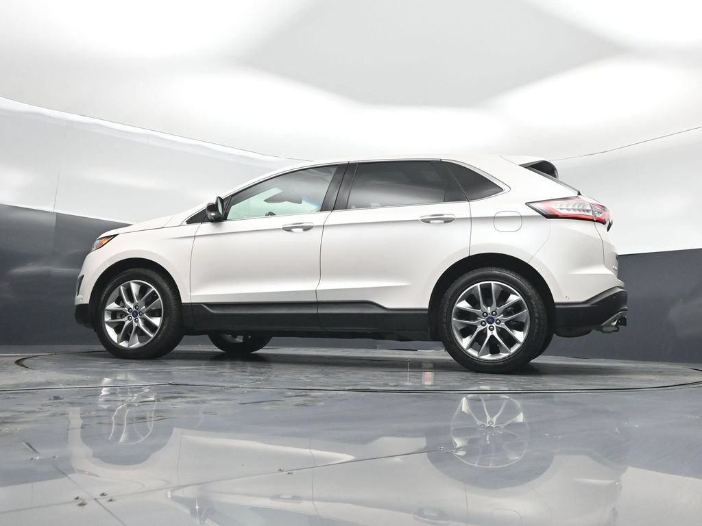 Certified 2018 Ford Edge Titanium w/ Equipment Group 302A AWD/4WD image 52