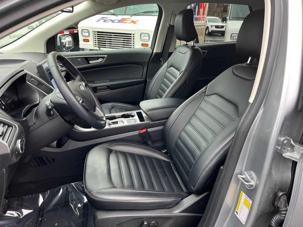 Certified 2023 Ford Edge SEL w/ Convenience Package AWD/4WD image 9