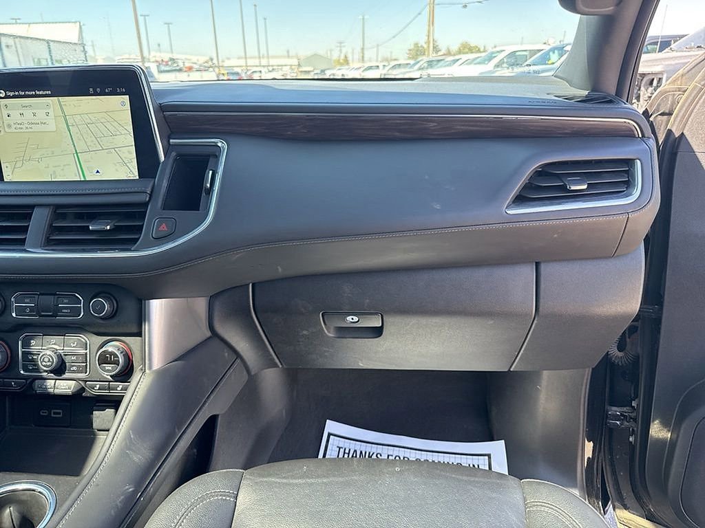 Used 2024 Chevrolet Tahoe LT w/ LT Signature Package image 18