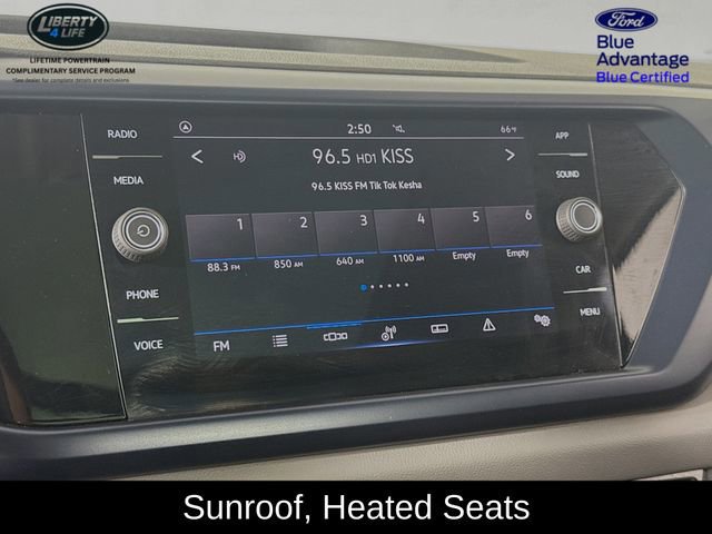 Used 2022 Volkswagen Taos SE image 14