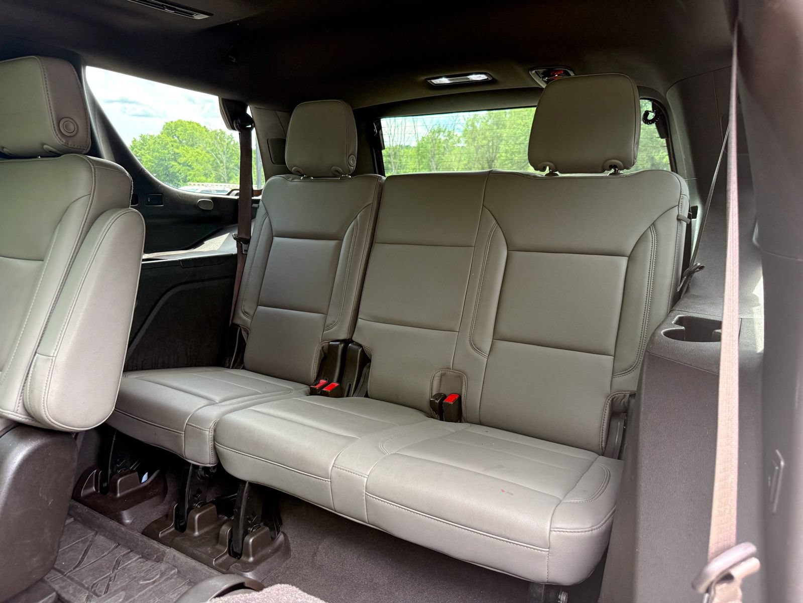 Used 2021 Chevrolet Tahoe LT w/ LT Signature Package AWD/4WD image 20