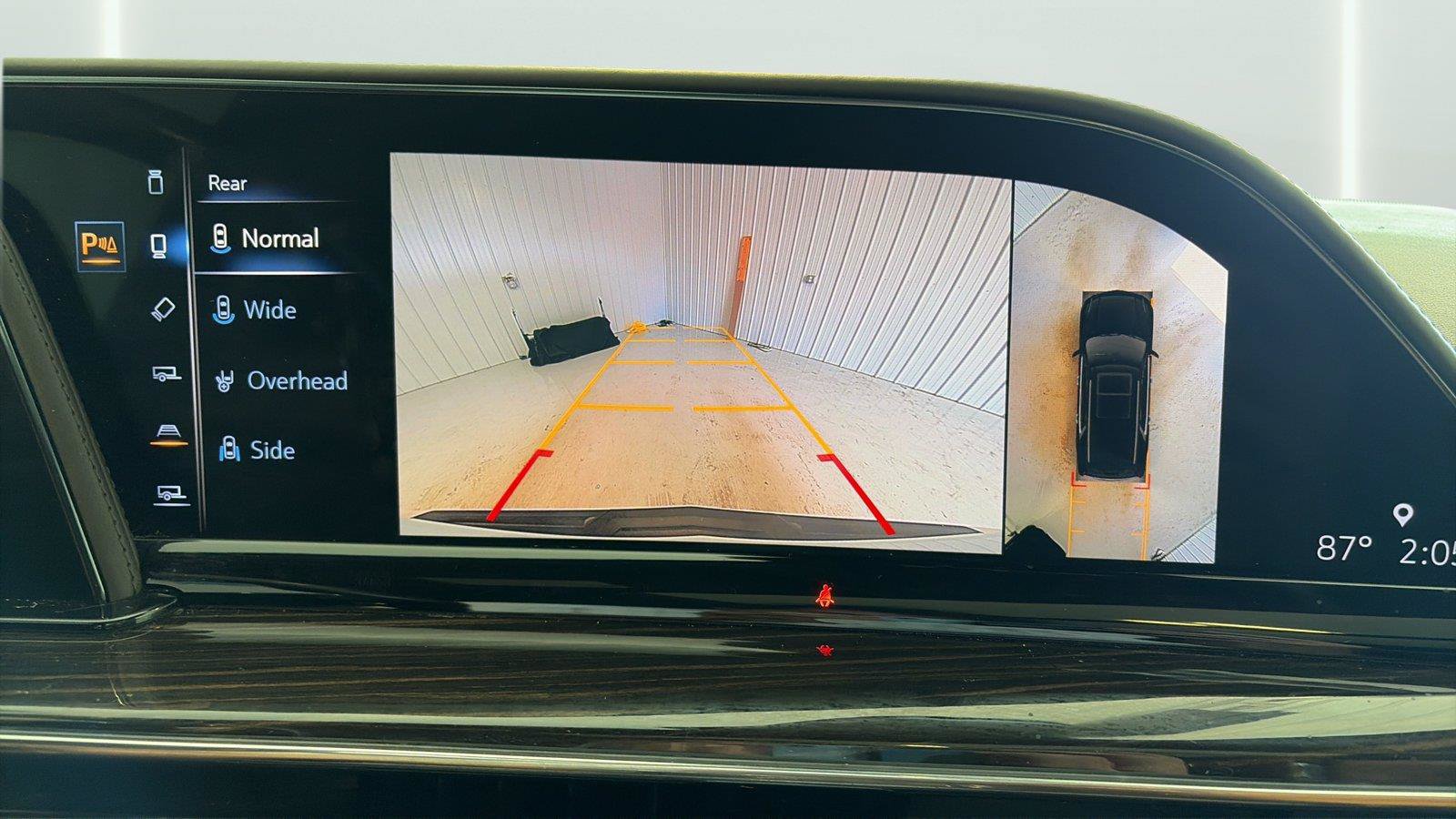 Used 2021 Cadillac Escalade ESV Sport w/ Driver Assist Tech Package AWD/4WD image 19