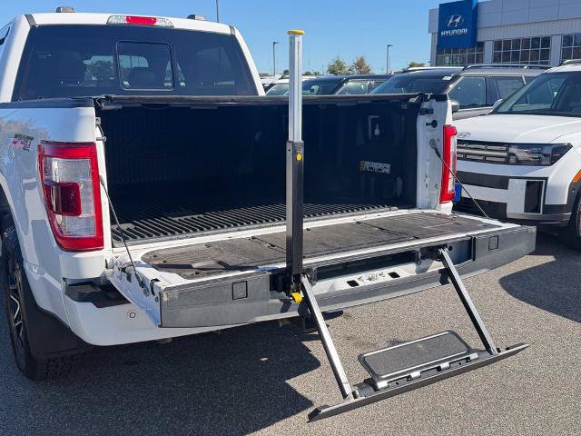 Certified 2021 Ford F150 Lariat w/ Equipment Group 502A High AWD/4WD image 17