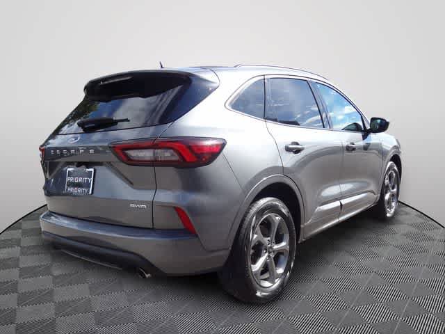 Certified 2024 Ford Escape ST-Line AWD/4WD image 3