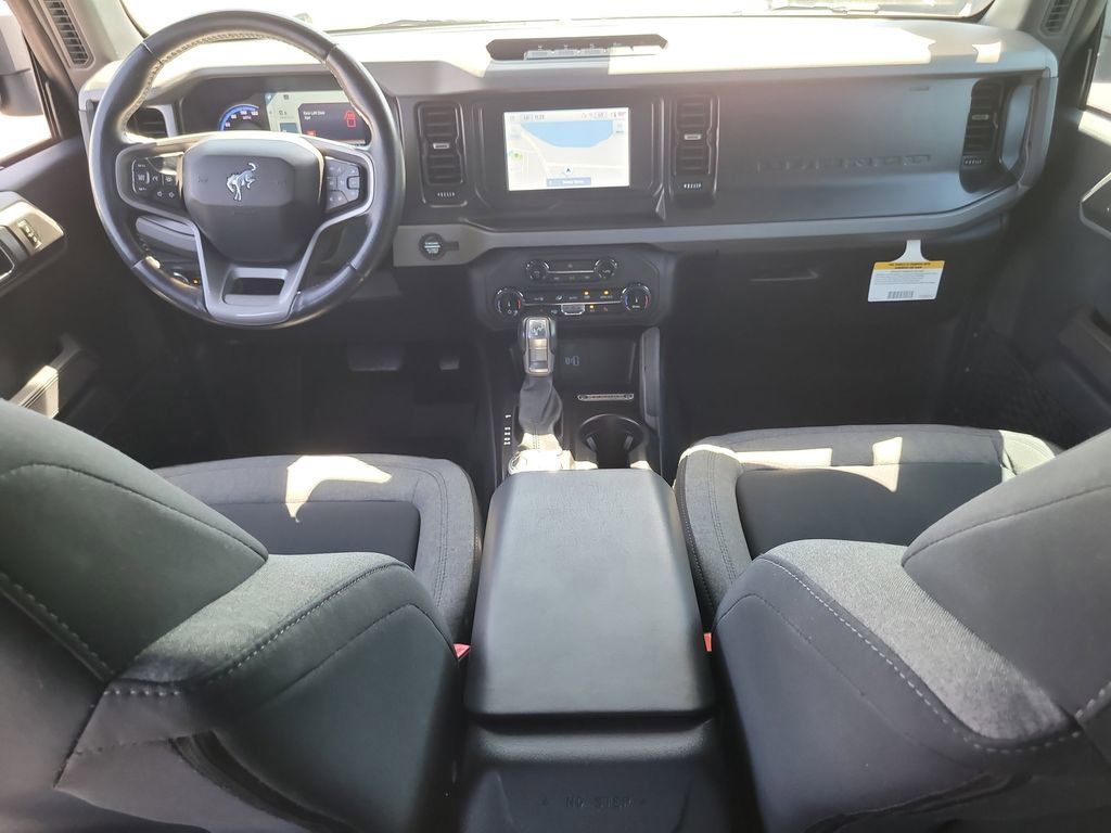 Certified 2022 Ford Bronco Big Bend w/ Sasquatch Package image 11