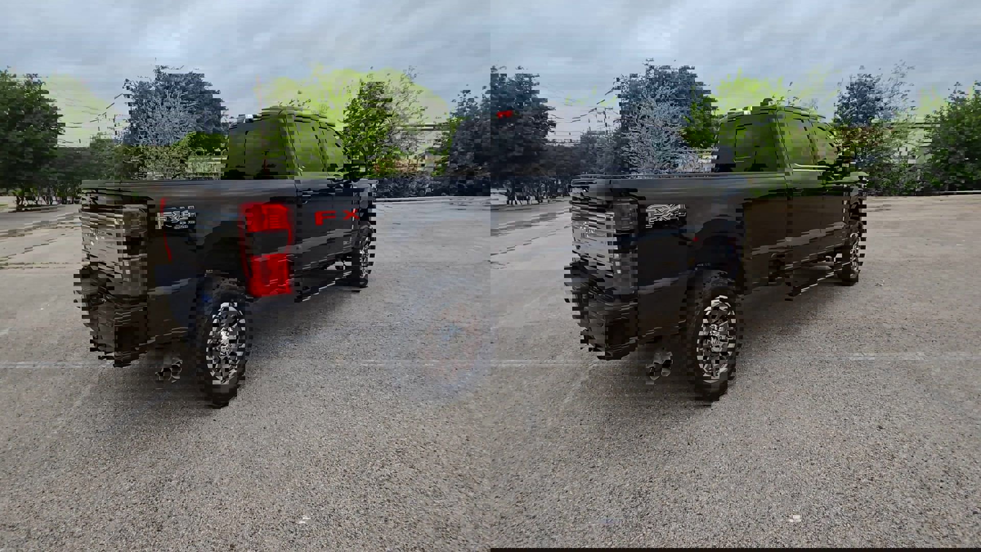 Certified 2024 Ford F350 King Ranch w/ FX4 Off-Road Package image 8