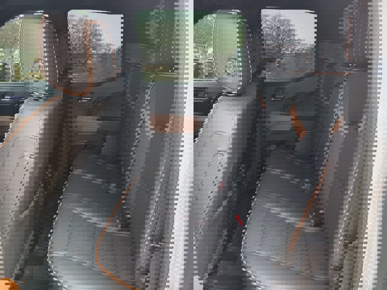 Used 2024 GMC Canyon AT4 w/ AT4 Premium Package image 12