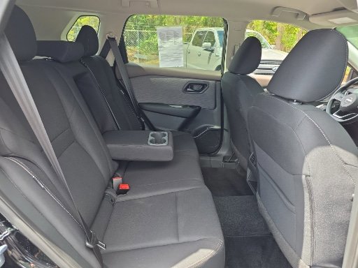 Used 2023 Nissan Rogue S FWD image 16