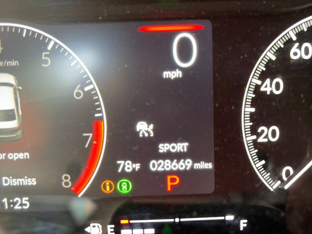 Used 2025 Honda Civic Sport image 15