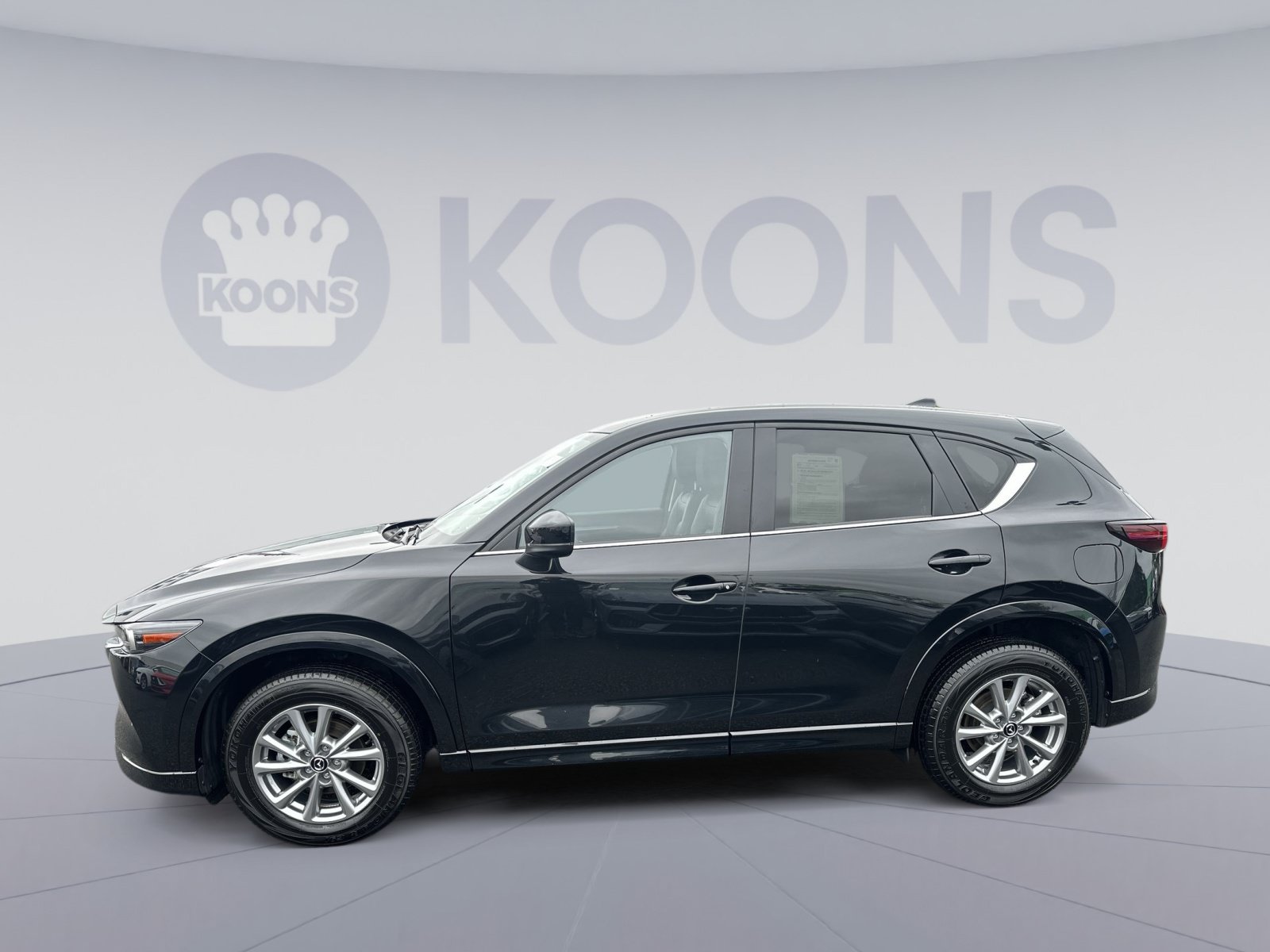 Used 2025 MAZDA CX-5 AWD 2.5 S w/ Preferred Package image 13