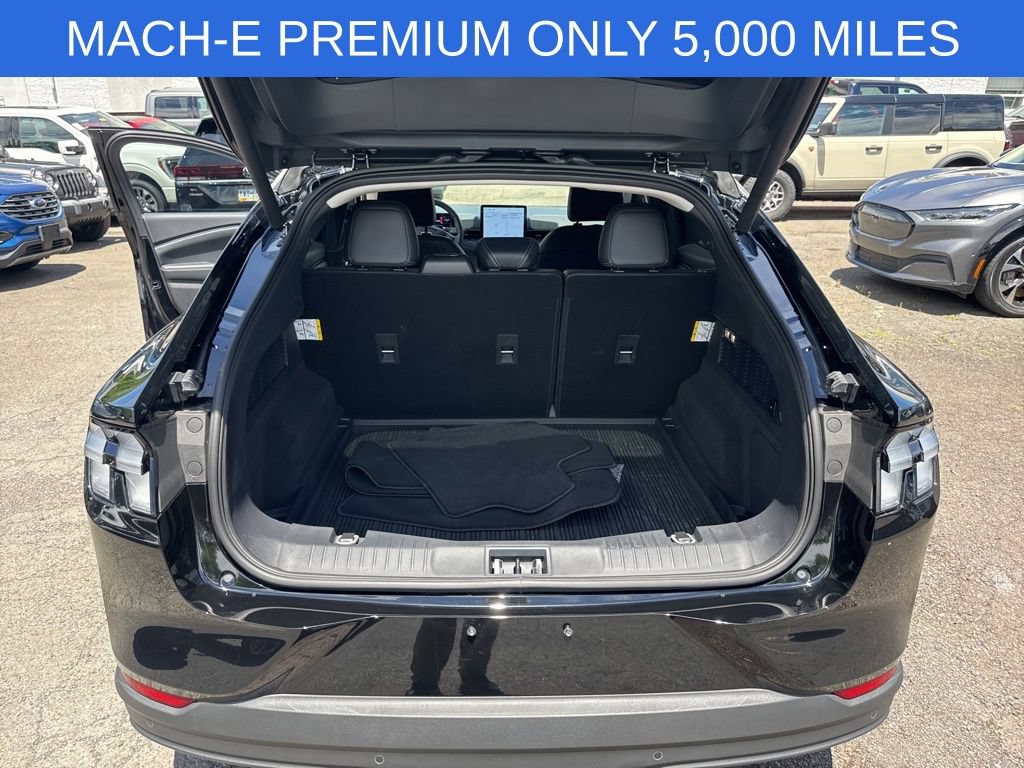 Certified 2025 Ford Mustang Mach-E Premium AWD/4WD image 40
