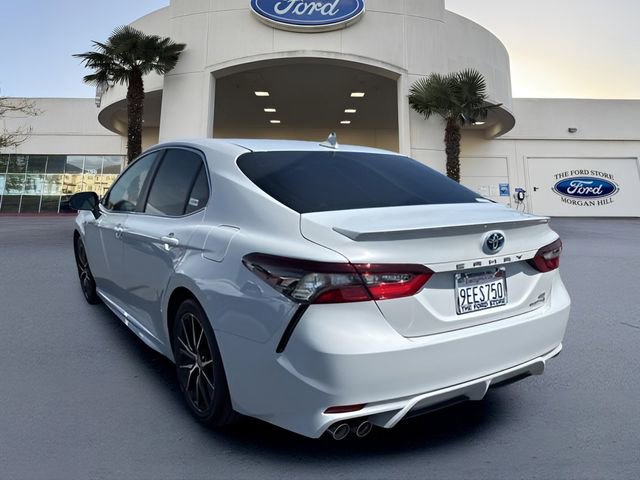 Used 2024 Toyota Camry SE FWD image 8